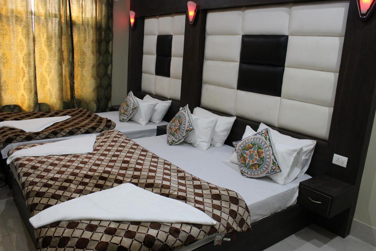 Hotel Samar Srinagar  Bagian luar foto